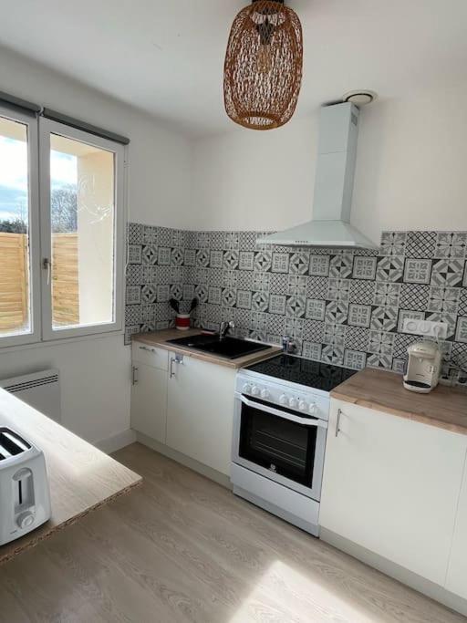 Petite Maison Cosy En Campagne Neuilly  Экстерьер фото